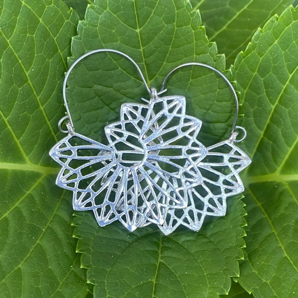 Beautiful Silver Mandala Earrings - Picture 2 of 8